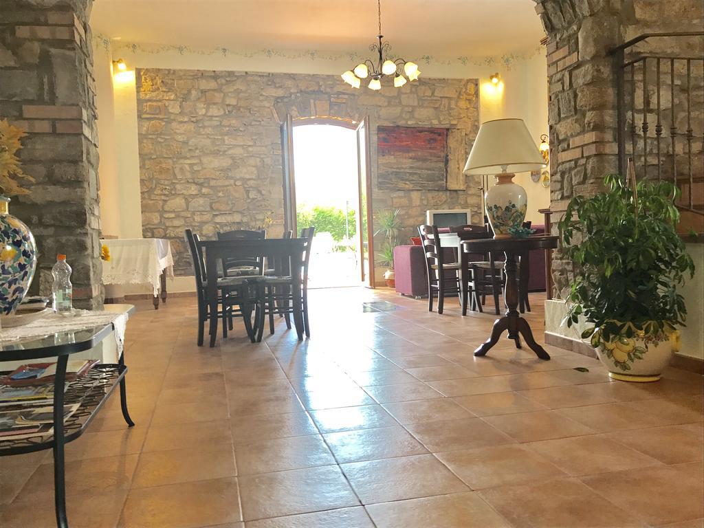 Casa Vacanze Il Cenito Castellabate Exterior photo